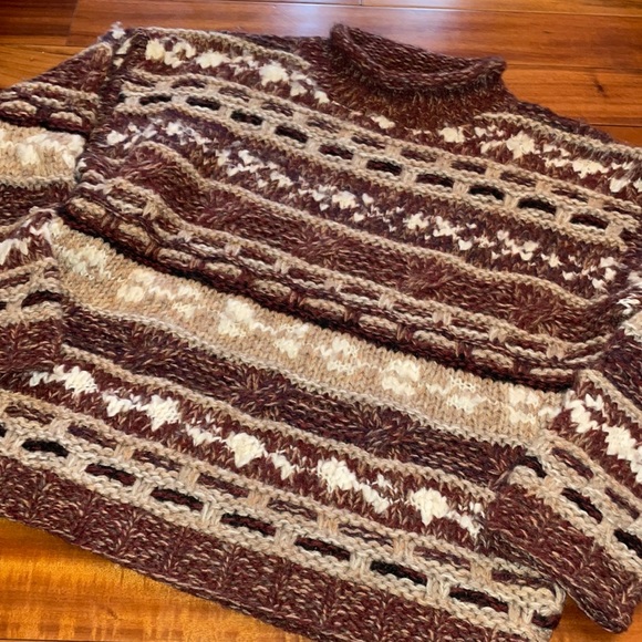Vintage Hand Made The Limited Oversized Knit Sweater Size Medium - Picture 1 of 4